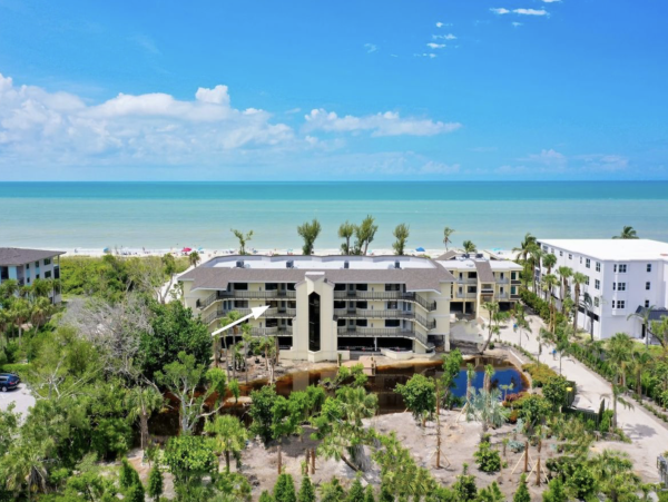 Sanibel Vacation Condo Sleeps Six Guests.
